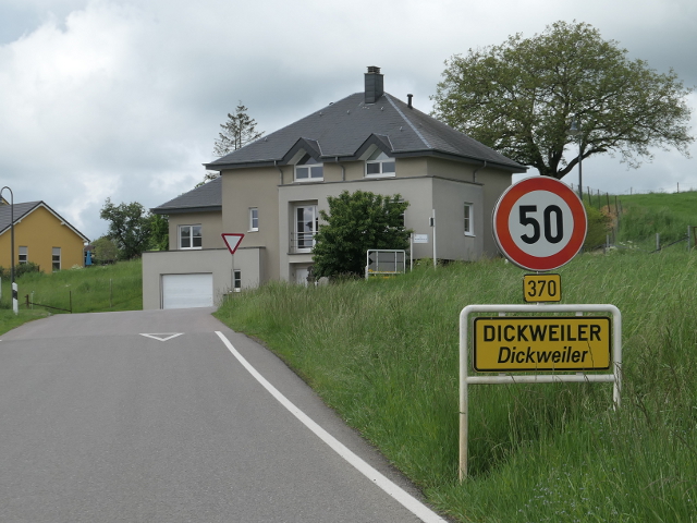 P1280166dickweilerx370