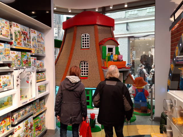 20231101_131121amsterdam_z