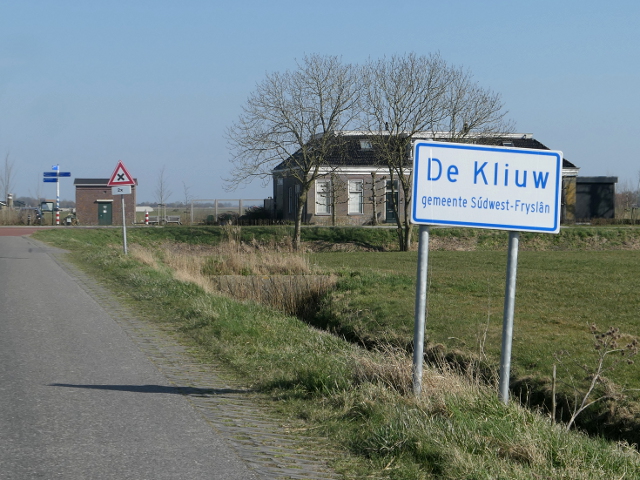 P1350322dekliuw_w