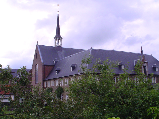 DSC01756megenklooster